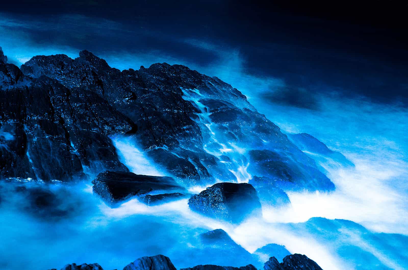 Long Exposure of waves in Newport Rhode Island at the Breakers Mansions