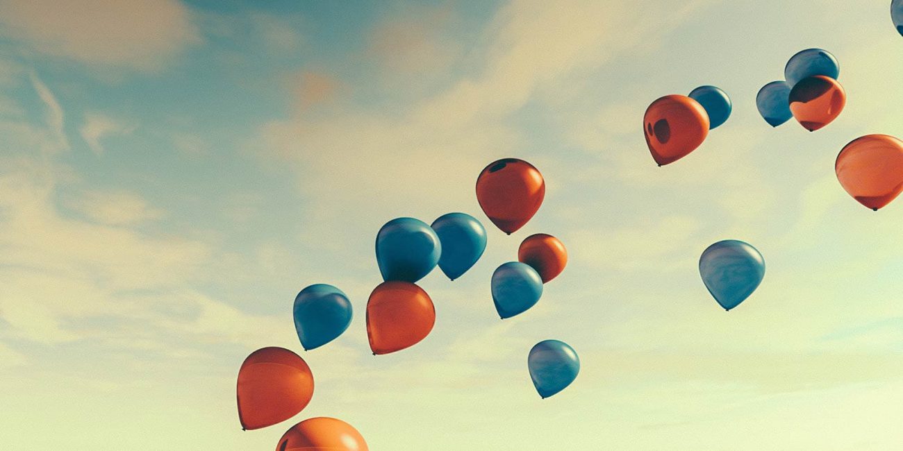 99 Red and Blue Balloons